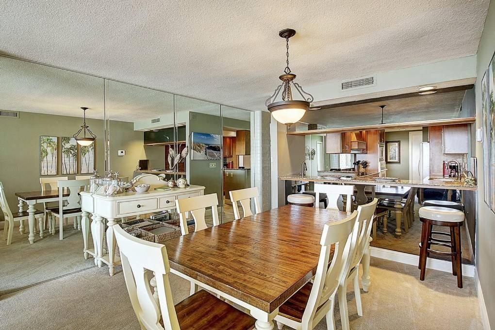Sunrises And Ocean Views In This 2 Bedroom 2 Bath Port Aransas Extérieur photo