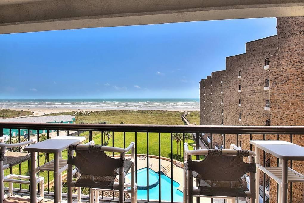 Sunrises And Ocean Views In This 2 Bedroom 2 Bath Port Aransas Extérieur photo